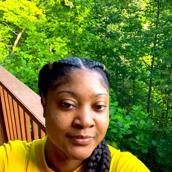 Meet your Posher, Ginger - Picture 3 of 3